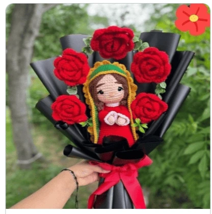 Buquê com Boneca Artesanal